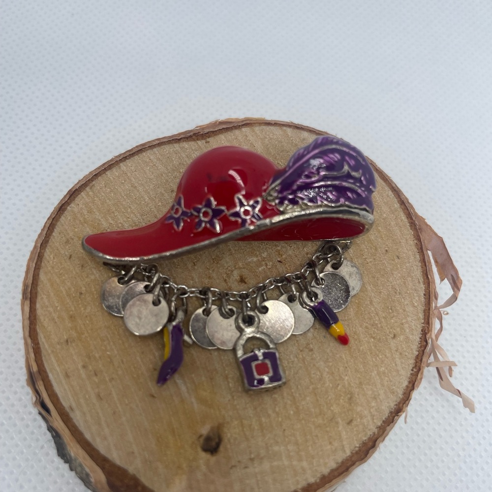 Red Hat Society Trio of Pins Fashion Jewelry - Picture 4 of 9